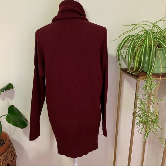 Josie Natori Cowl Neck Tunic Sweater in Wine sz M - Picture 5 of 6